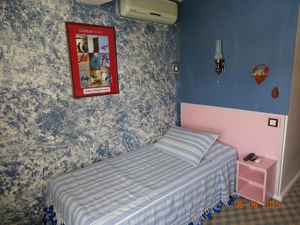 פאטהיה Hotel Villa Berk מראה חיצוני תמונה